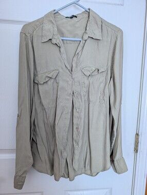 Velvet Heart Beige Button-Up Utility Blouse